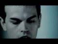 32 Leaves - Blood On My Hands 