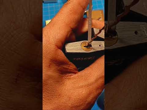 2 in 1 Hand Raked - Masterlock 140