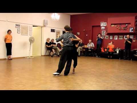 Enrosque, Back Sacada, Planeo, Boleos | michelle + joachim