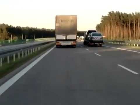 autostrada A2 Świecko - Rzepin wyprzedające się ciężarówki