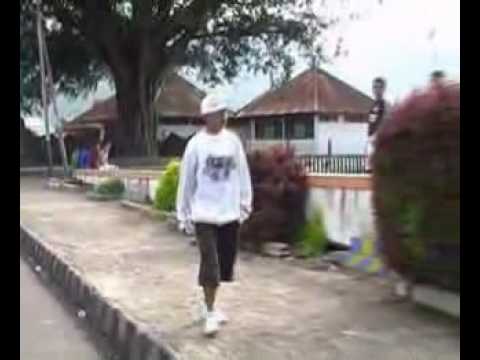 lipooz -  ruteng is d city