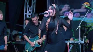 Download lagu DIBALIK PENANTIAN - AINI ZAMMA - NEW ASTINA LIVE GEGER MADIUN mp3