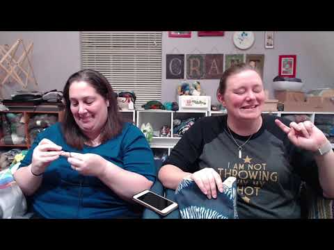 TheKnitGirllls Ep460 - Keyword: Brainless
