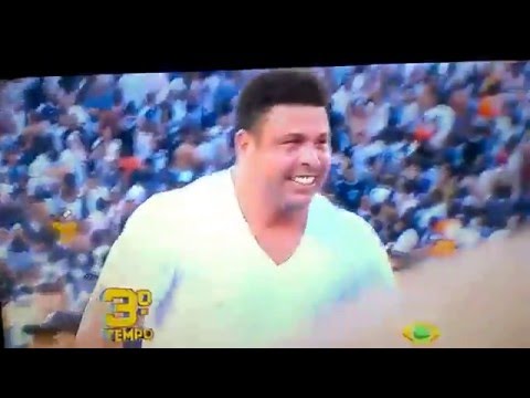 Corinthians 6x1 Sao Paulo  Neto com inveja do Ronaldo