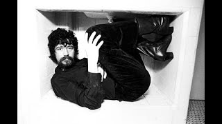 Raul Seixas - Dentadura Postiça (Video Clip)