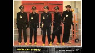 Devo &quot;Working In The Coal Mine&quot; 1981 7in. Single (Full Vinyl Video)