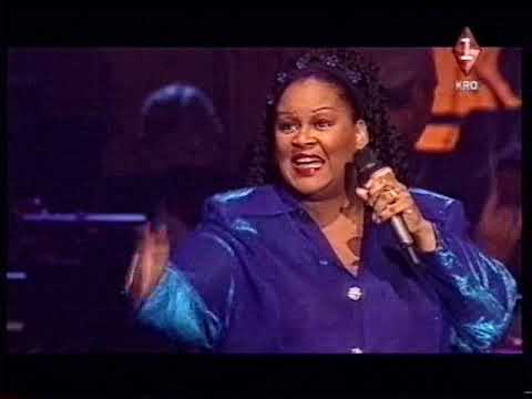 Rocq-E Harrell - Carry On