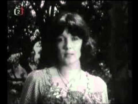 Marie Rottrová - Dívka s dobrou pověstí
