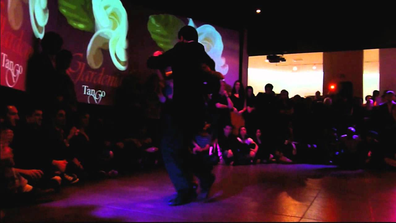 3 La Milonga del Patio presenta: Hebe Lucia Hernandez y Fernando Carrasco"Yunta de Oro"