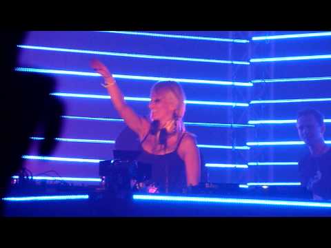 Gaia - Statut Excessu D (played by Claudia Cazacu, ASOT500, Den Bosch)