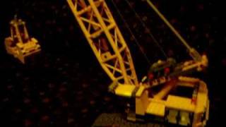 preview picture of video 'Lego City crawler crane, Part 1(from 3): clamshell bucket'