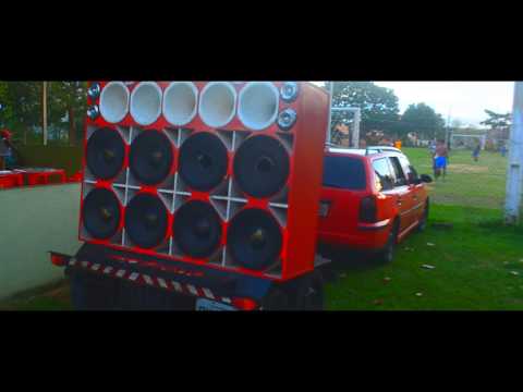 Carretinha Pancadão Chapolin - Royal Members