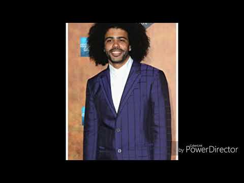 Aww, he's so cute, I love his cute little smile :D