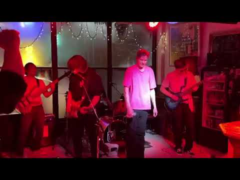 Chasing The Sunshine - Cute without the e (@takingbacksunday) LIVE AT HOUNDSTOOTH MAR 12, 2025