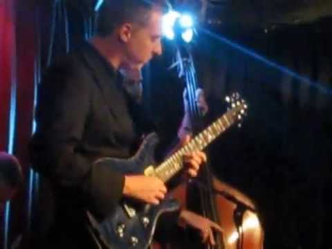 James Muller Solo - Vince Jones @ The Basement