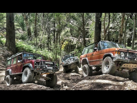 Land Rover vs Toyota vs Nissan @ Baal Bone Gap Ben Bullen