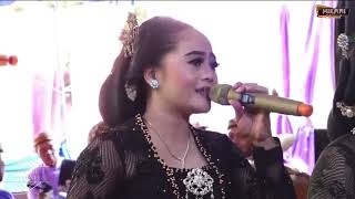 Download lagu LALI JANJINE | SINDEN RINI EPELEDUT - KARAWITAN CINDE LARAS | COKEK MANIA mp3 Download lagu LALI JANJINE | SINDEN RINI EPELEDUT - KARAWITAN CINDE LARAS | COKEK MANIA mp3