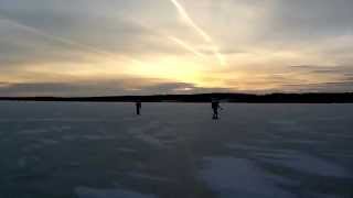 preview picture of video 'Långfärdsskridskor Mosjön 14 Dec 2014'