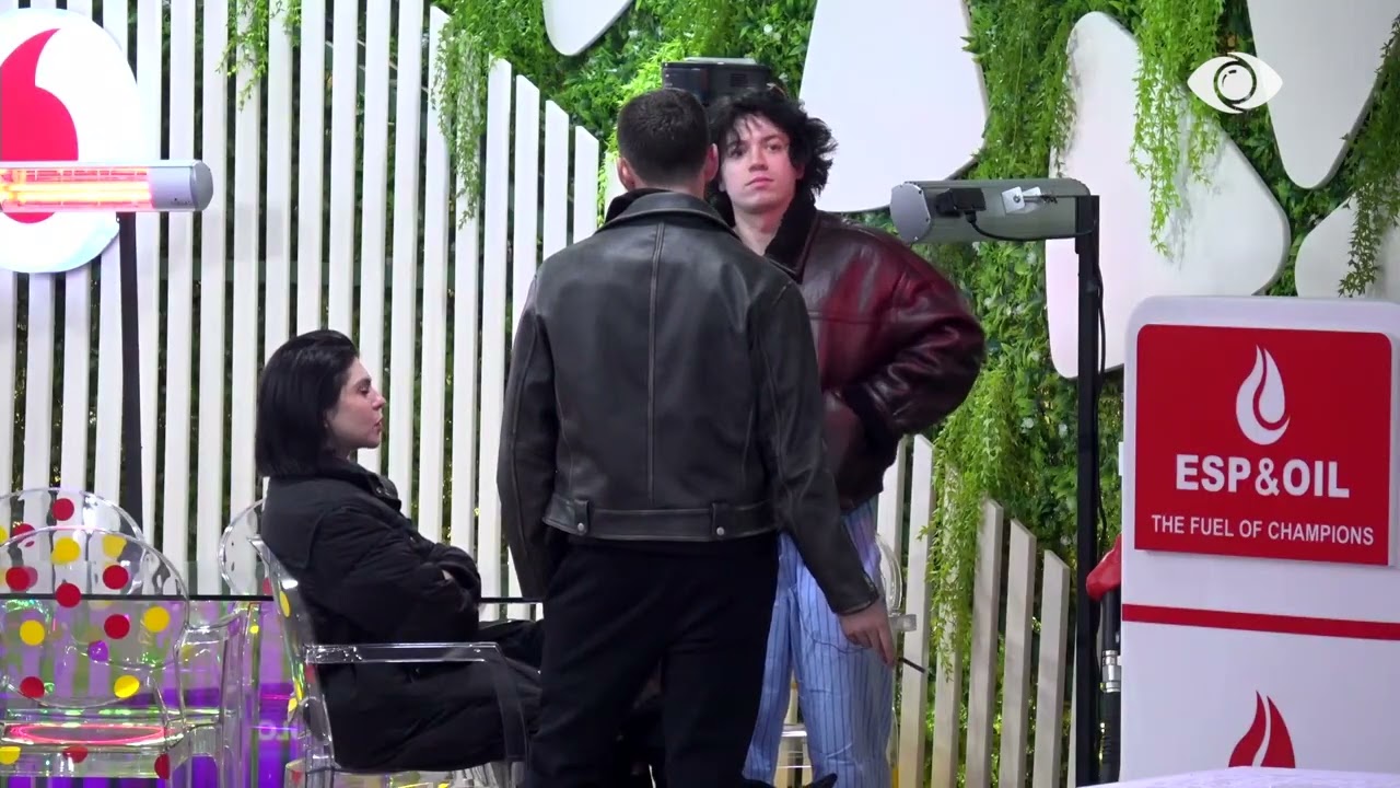 “Ne jemi të pajtuar apo jo?”/ Lore bisedon me Angelon dhe Malin