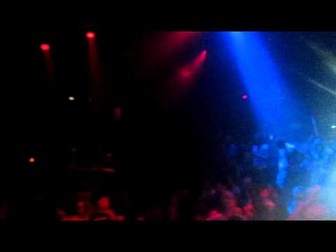 Offer Nissim Pres. Ofra Haza - Latet (Offer Nissim Fairuz Mashup)live 16.12.2012