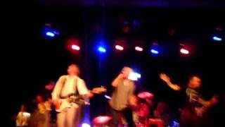 Guided by Voices in Philadelphia - Bright Paper Werewolves / Buzzards and Dreadful Crows