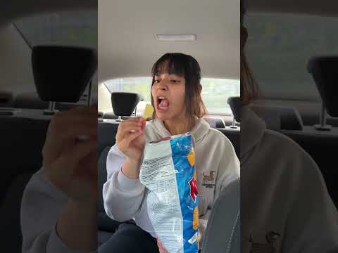 Do you like to share your chips ? 😋🍟