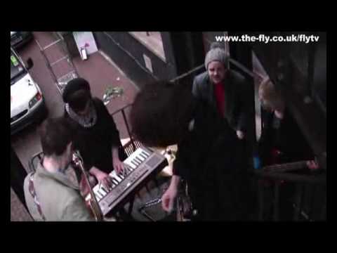 Rose Elinor Dougall - Start/Stop/Synchro (In The Courtyard)