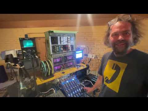 Error video synth Goeroe  Michael egger