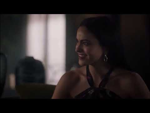 Riverdale 6x22 Veronica kiss her father potter When Archie came ask Veronica about diamond ring