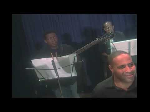 Imagen Luis Dias: Merenrock y Tecnoamargue - En Vivo Desde El Centro (2005)