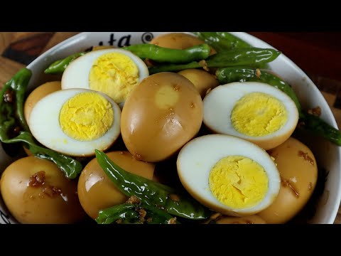 절대 물을 먼저 넣지마세요. 이제 계란장조림 이렇게만 만드세요