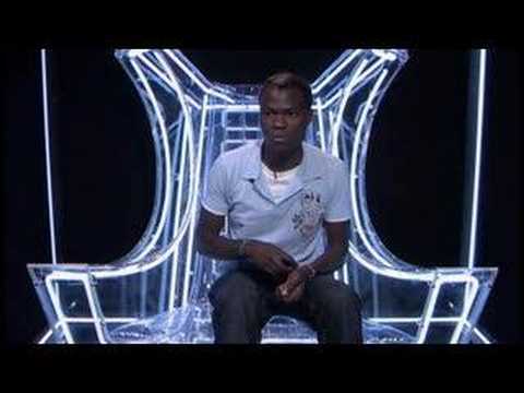 Big Brother  8 UK : Brian Pisses on himself in Bed..