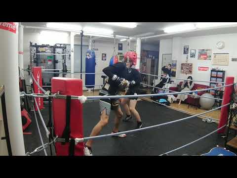 20代男性同士のスパーリング！！