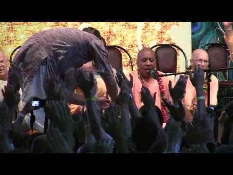 Bhakti Sangama Festival KIRTAN 2012 09 19