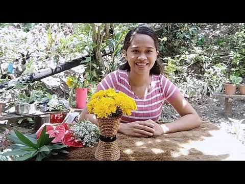 CENTER PIECE FLOWER ARRANGEMENT