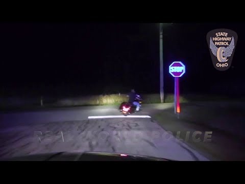 Ohio State Police Pursue Fleeing Harley Into Woods