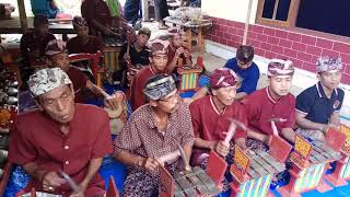 Download lagu Angklung Buleleng Munduk Bestala 'Angklung Be'nyah' #part 3 mp3 Download lagu Angklung Buleleng Munduk Bestala 'Angklung Be'nyah' #part 3 mp3