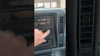 1989 Jeep Cherokee Pioneer Interior Controls and Functions