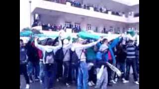 preview picture of video 'El-Crààkàge ♥ Lycée Seghni Aissa-Medjana ...1,2,3 Viva L'Algérie ♥'