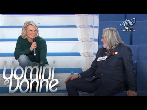 Uomini e Donne, Trono Over - Walter si dichiara a Maria De Filippi