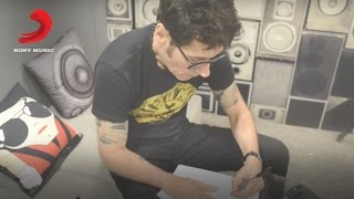 Dinho Ouro Preto registra &quot;Vai e Vem&quot; em timelapse