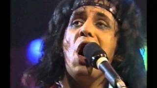 Kiss - Lick It Up (live Cobo Hall 1984) HD