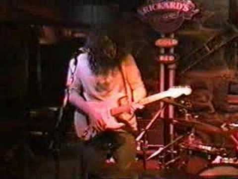 Live at Bistro à Jojo - Mustang Sally by Unkle Groove