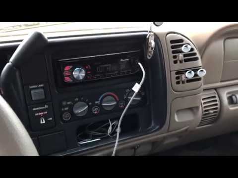 Kicker Comp C10 Series Subwoofer Short Demo In A 1998 Chevy C1500 Extended Cab