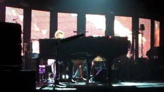 Eric Clapton & Steve Winwood - The Low Spark of High-Heeled Boys @ Oracle Arena - Oakland 6/29/09 HD