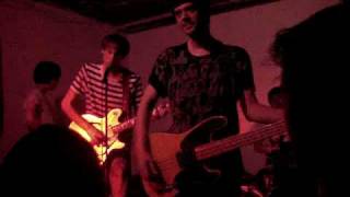 deerhunter live: fluorescent grey / saved by old times