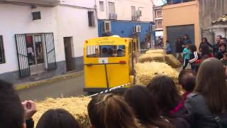 preview picture of video 'ARCHIVEL AUTOS LOCOS 2011 Simpsons'