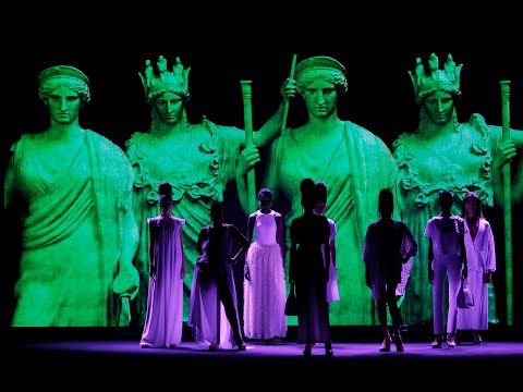 DESFILE MBFWM MAISON MESA vs DANI PANNULLO "HELIOGÁBALO"