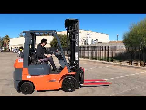 TOYOTA 7-series 7FGCU25 5,000lb LP (Propane) #8392 - Forklift for Sale