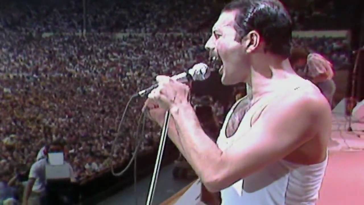 Queen Live Aid 1985 - Hammer to Fall - YouTube